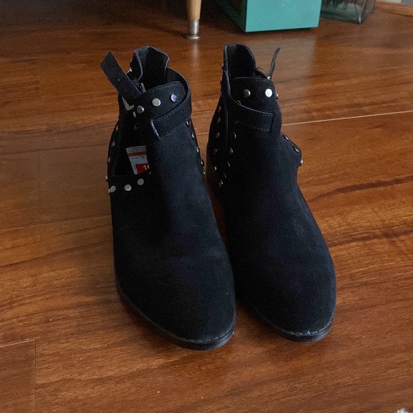 Carlos by Carlos Santana black studded ankle booties - Picture 2 of 7